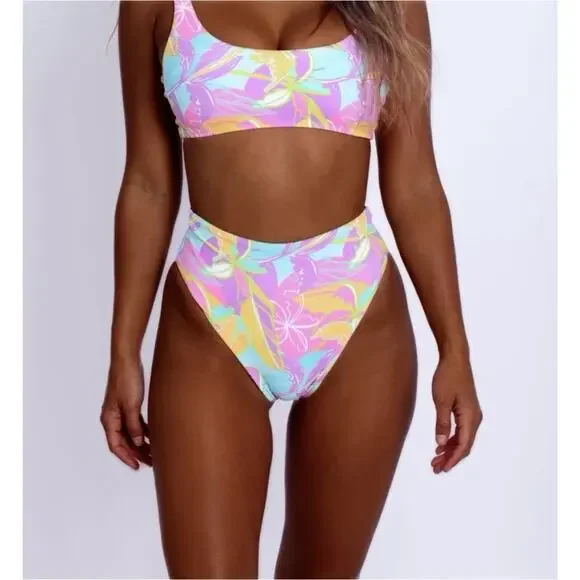 Skatie• ‘Monroe’ Bikini Bottom in PALM SPRINGS - Picture 14 of 14